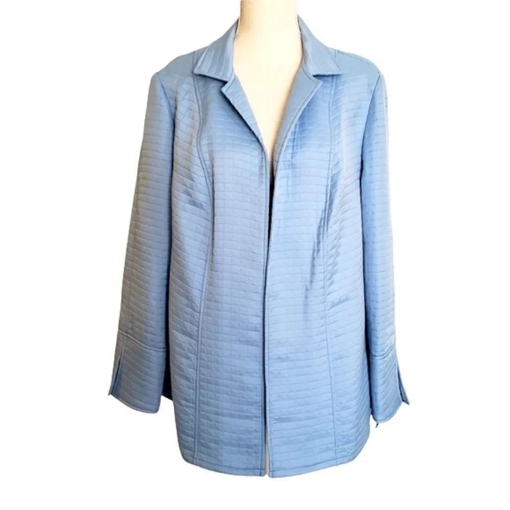 Harvè benard Lt. Blue Quilted Open Jacket Size 16W NWT